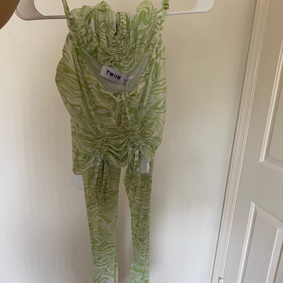 TWIIN Festival Mesh Flare Pant Coachella Outfit - Picture 2 of 4